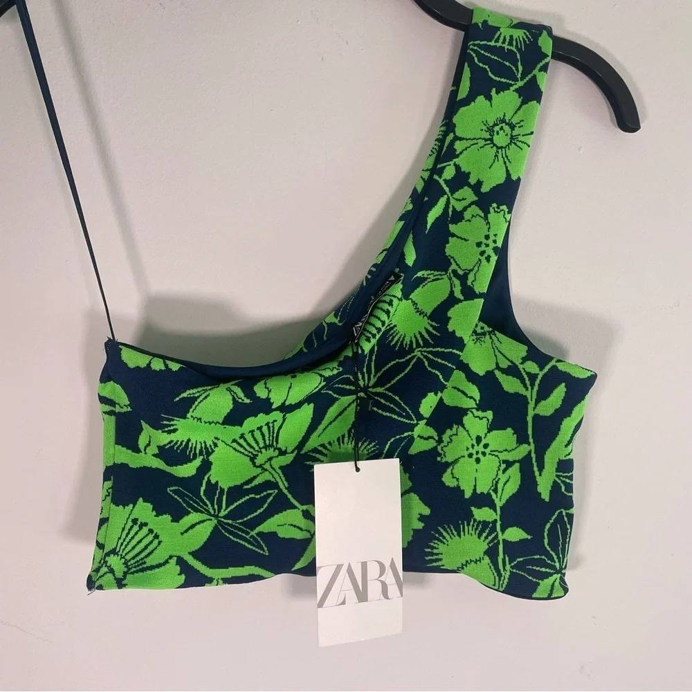 Zara One Shoulder Floral Print Jacquard Crop Top Size Medium NWT - Picture 2 of 5